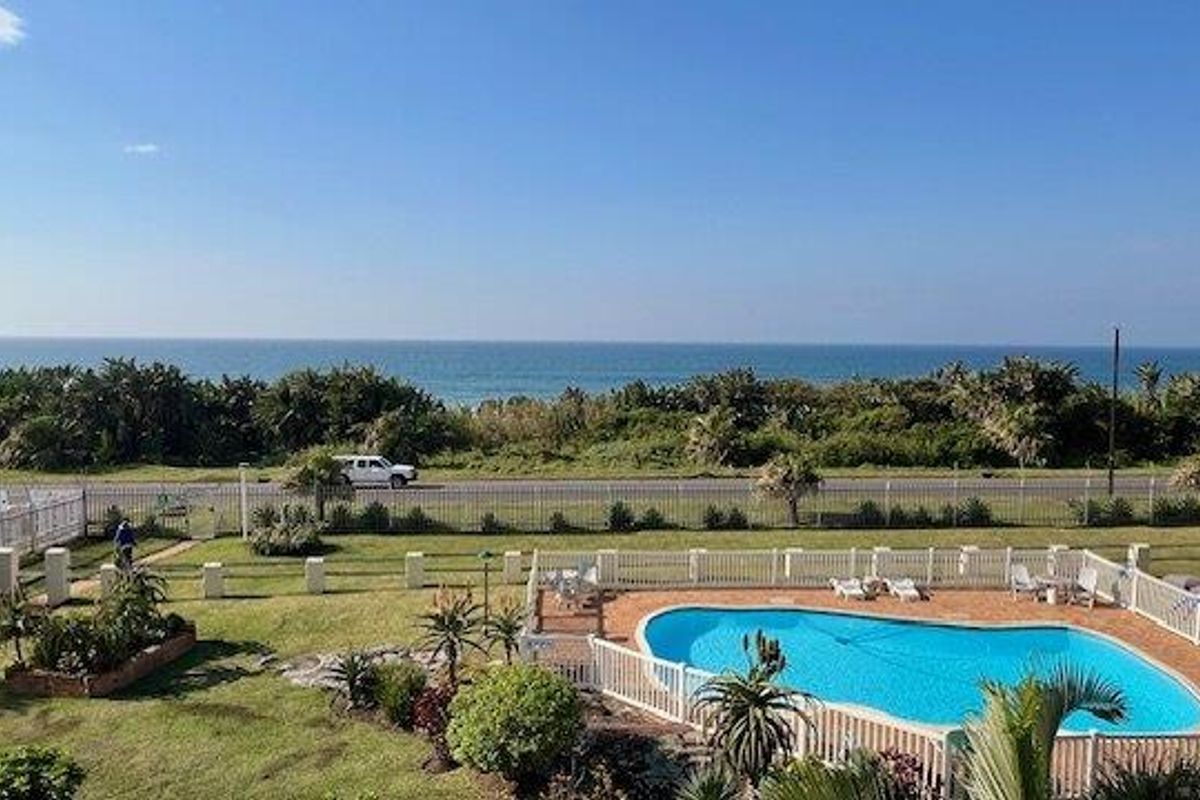 Beachfront Duplex with Breathtaking Sea Views - Photo 2