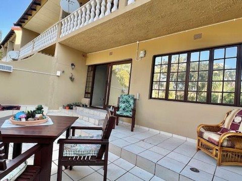 Lovely 3-Bedroom Duplex in a Quiet, Secure Complex – Don’t Miss Out! - Photo 4