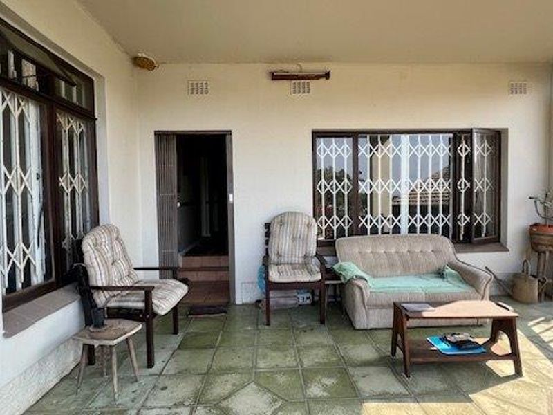 Big Family Home Full of Potential – Great Location! - Photo 9