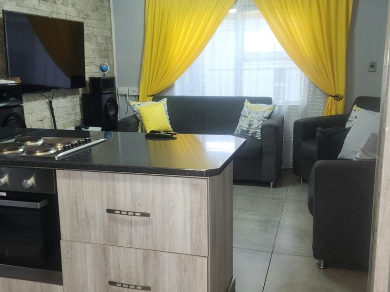 3 Bedroom house for sale in Lentegeur - Photo 4