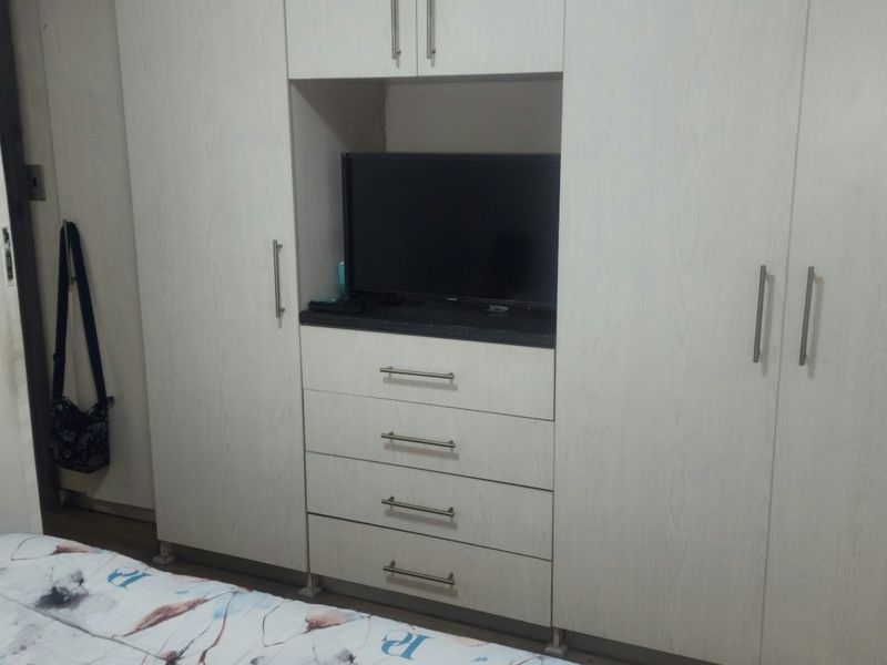 3 Bedroom house for sale in Lentegeur - Photo 9