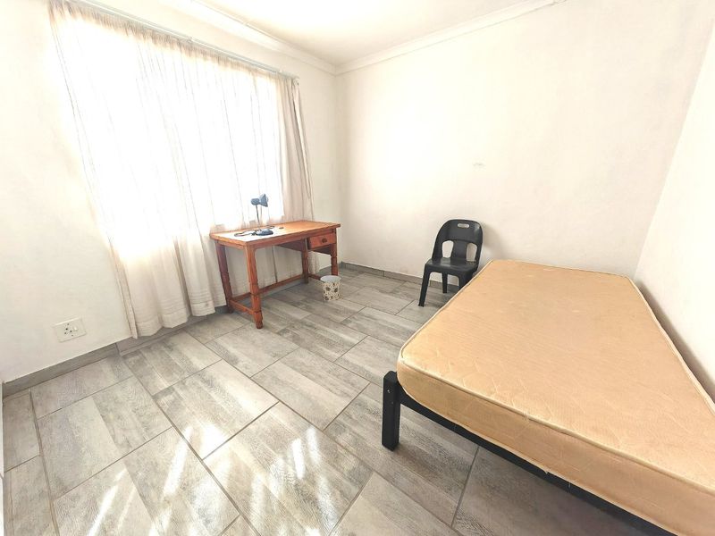 INVESTMENT!!!!!!! close to University of Free State - Photo 9