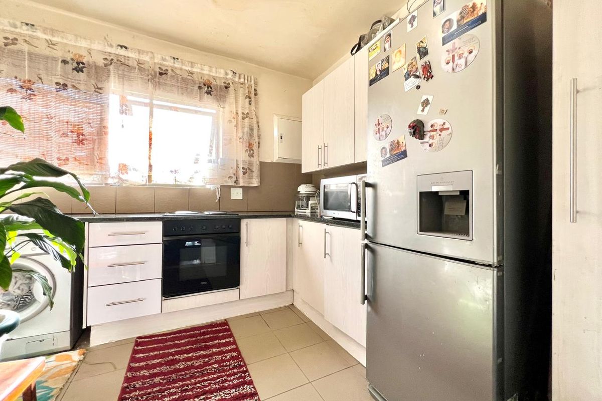 Lovely and spacious apartment, ideal for a young family starting out. - Photo 4