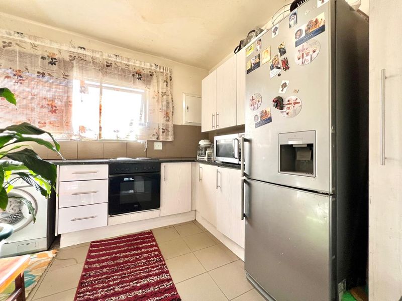 Lovely and spacious apartment, ideal for a young family starting out. - Photo 4