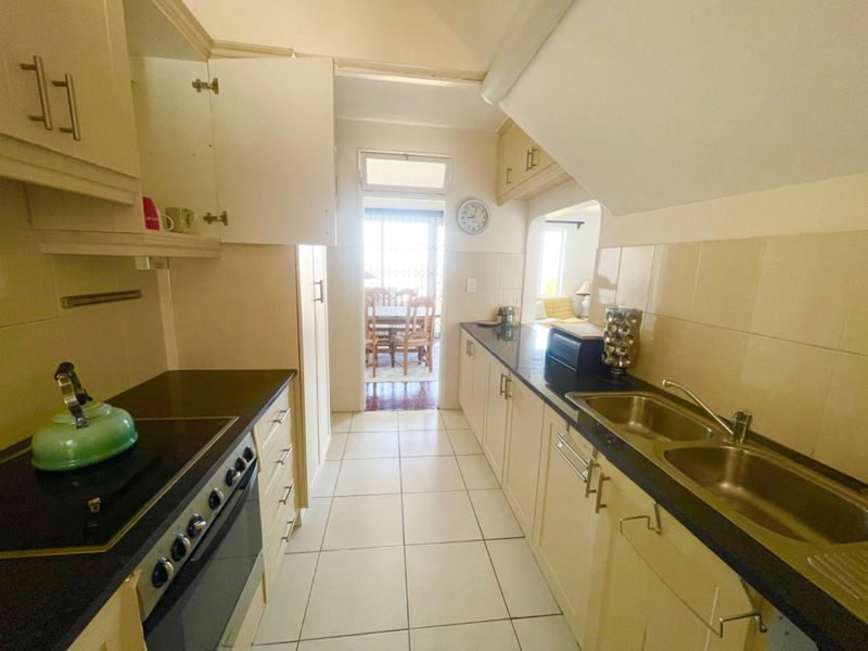 Priced Right to Sell Fast !!!! - Photo 8