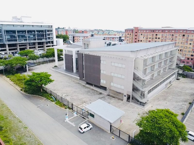 3-Storey Freestanding Office Building for Sale | Prime Midrand Location - Photo 3