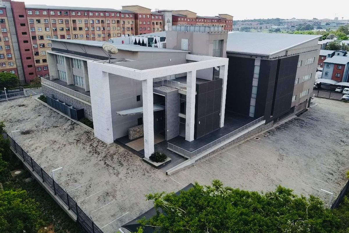 3-Storey Freestanding Office Building for Sale | Prime Midrand Location - Photo 2