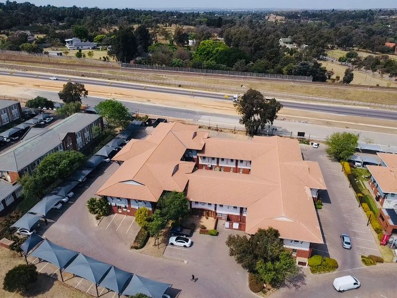 Prime Office Space in Corporate Park South – 2,000m2 Sectionalized Commercial Building - Photo 6