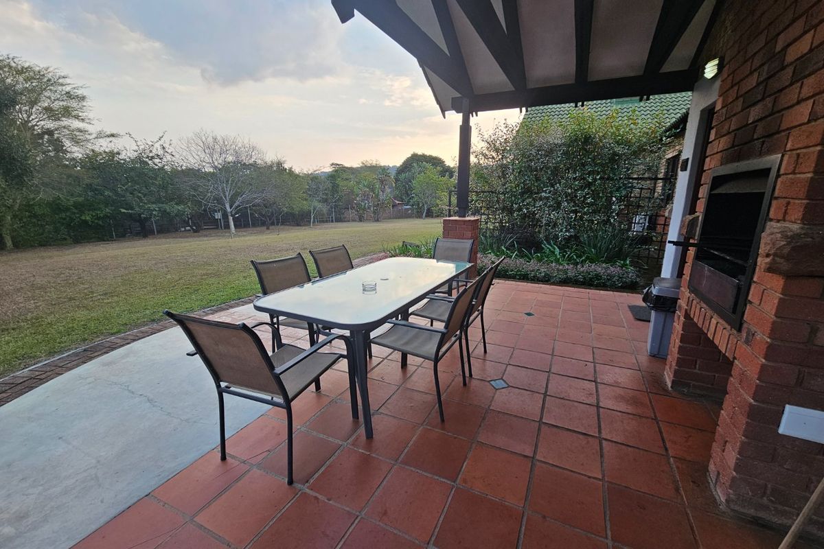 Investment Opportunity, Exquisite Lock up and Go  - Photo 2