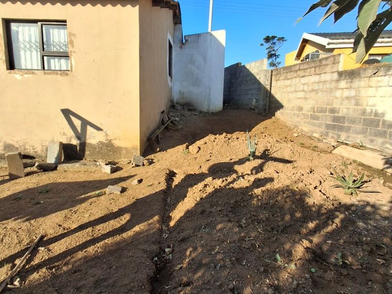 3 Bedroom Property for Sale in NU 5, Mdantsane - Photo 8