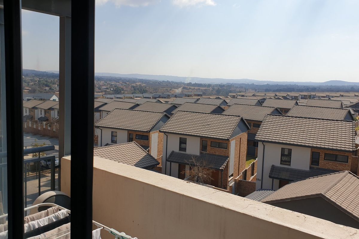 2 Bed Apartment in Amberfield for Sale - Photo 5