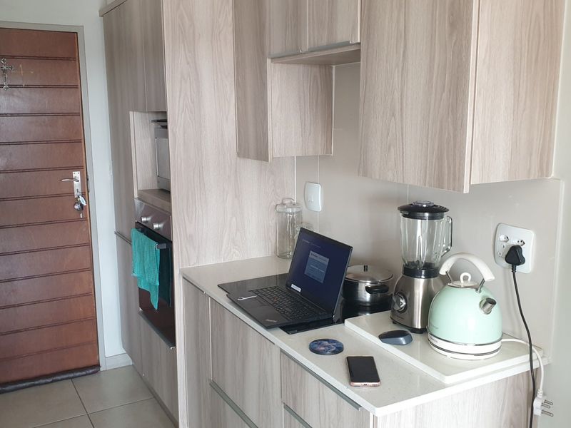 2 Bed Apartment in Amberfield for Sale - Photo 10