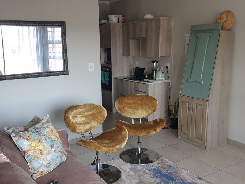 2 Bed Apartment in Amberfield for Sale - Photo 6