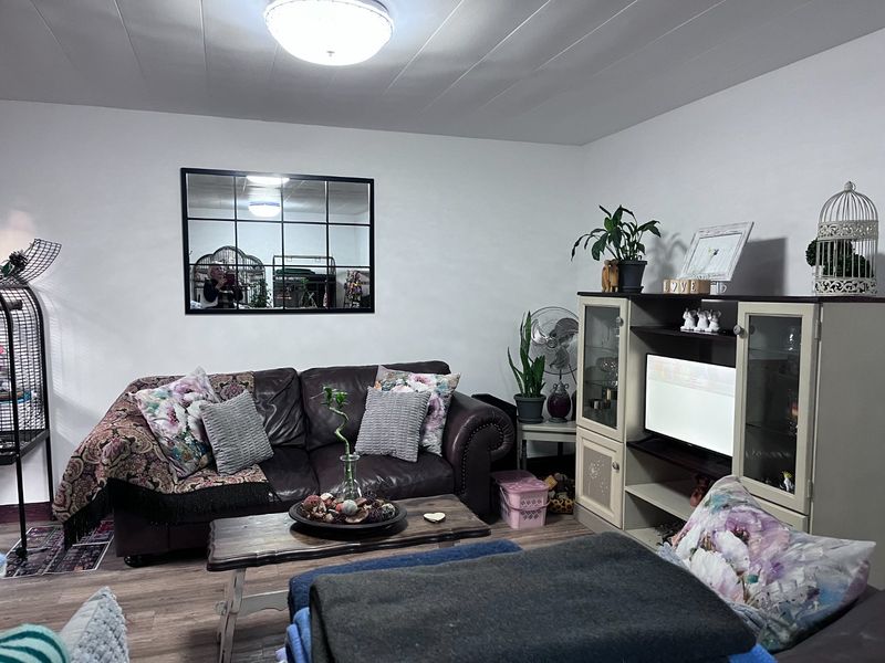 Charming Double-Storey Facebrick Townhouse with Private Garden - Photo 8