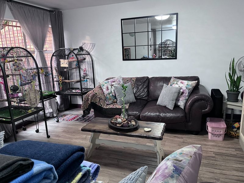 Charming Double-Storey Facebrick Townhouse with Private Garden - Photo 7