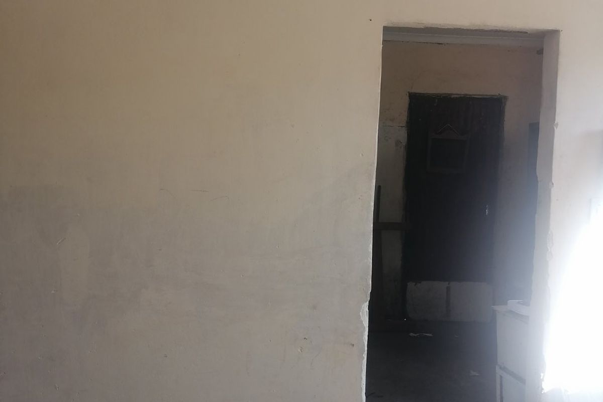 2 bedroom house for sale - Photo 4