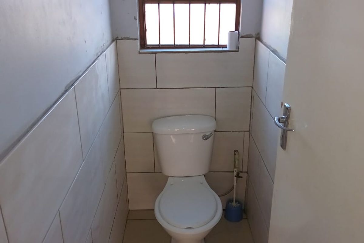 3 Bedroom house in Mdantsane - Photo 4