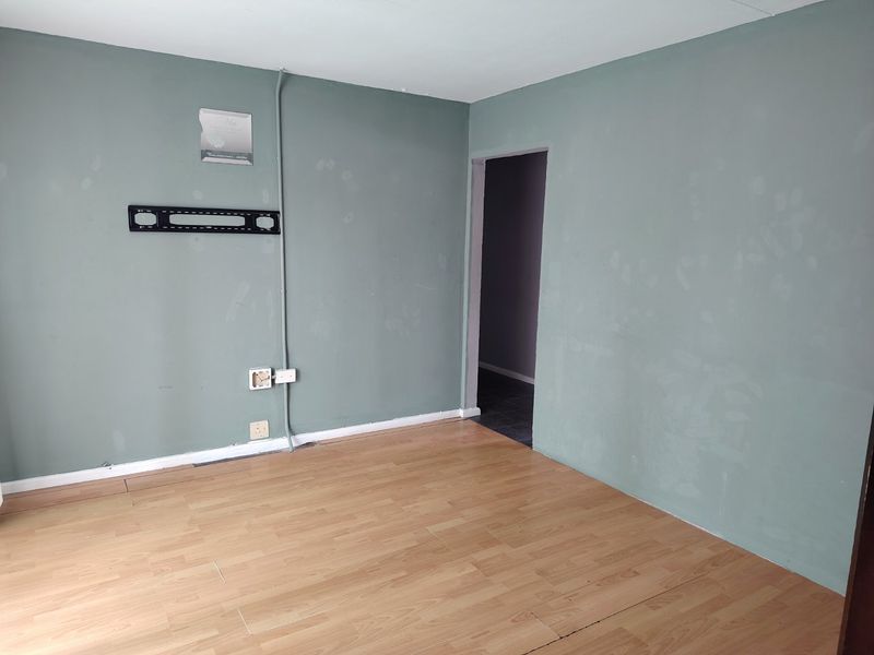 INVESTMENT OPPORTUNITY  - Photo 5