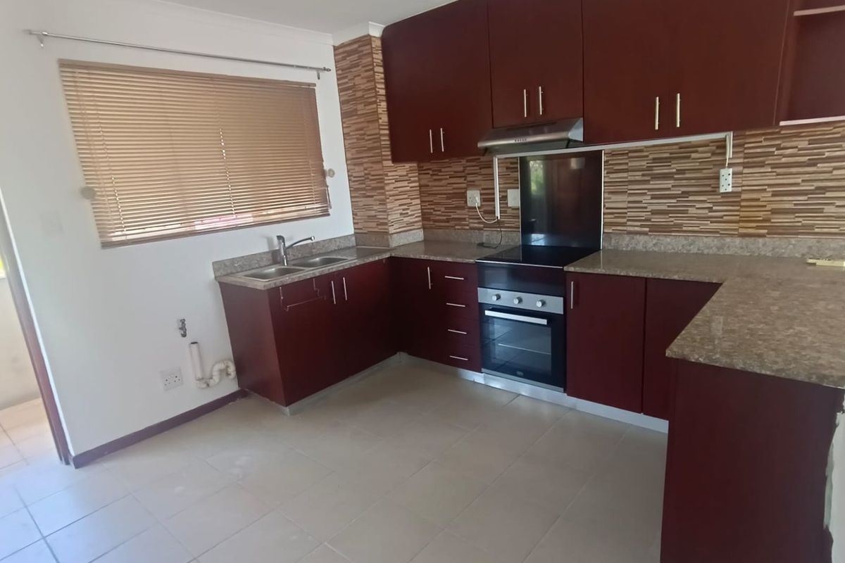 Stunning 2 bedroom flat Bluff, R890 000 - Photo 5