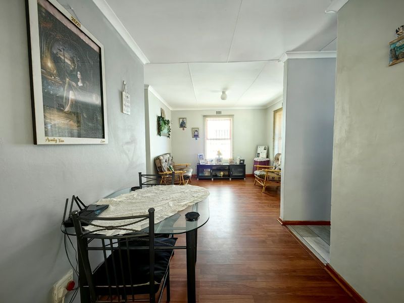 Neat as a PIN - Photo 8