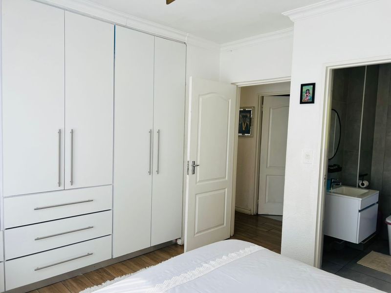 3 Bed Apartment in Eden Glen for Sale - Photo 10