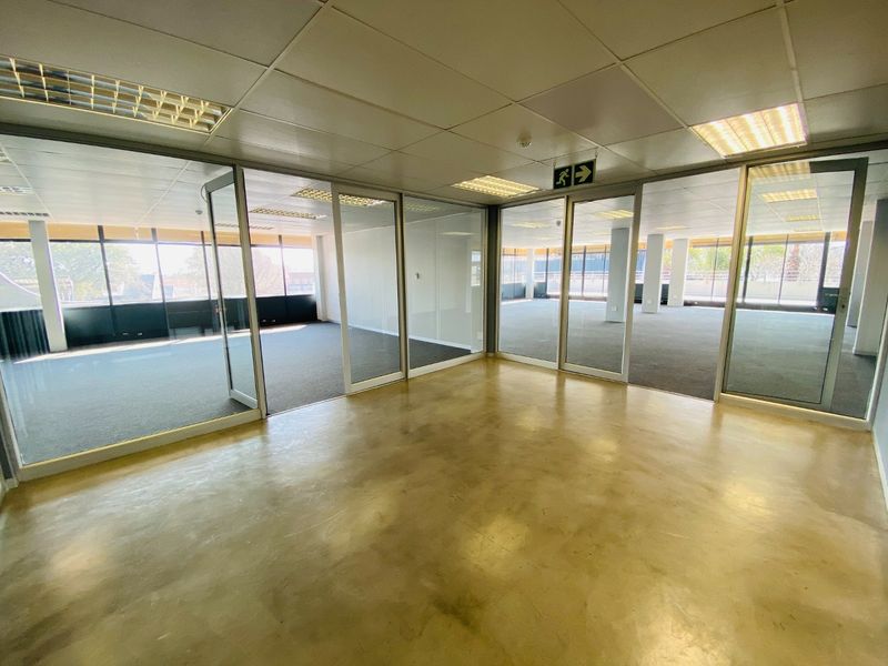 Prime Office Space To Let In Cresta - Photo 1