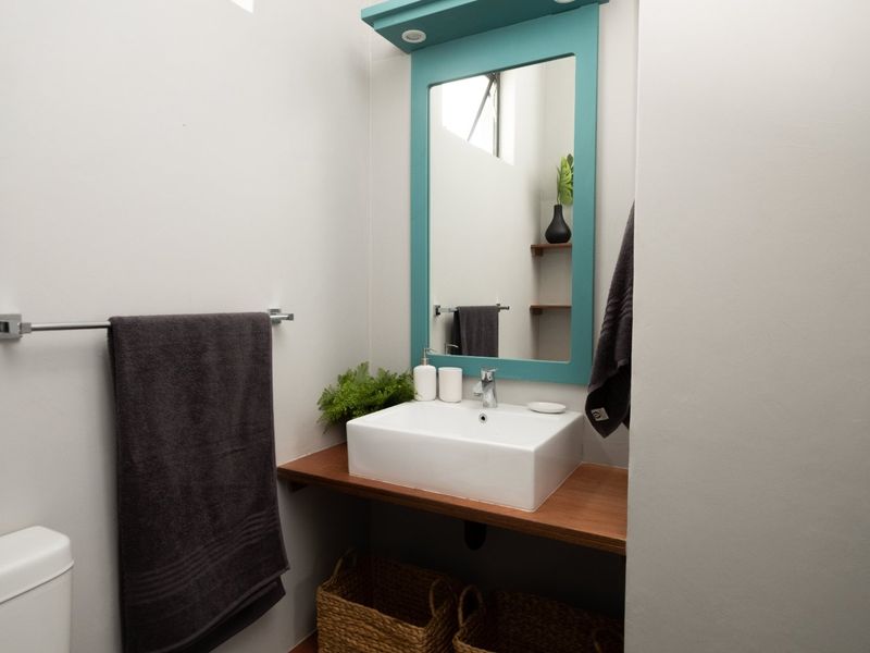 Bachelors Flat on Golf course - Photo 9