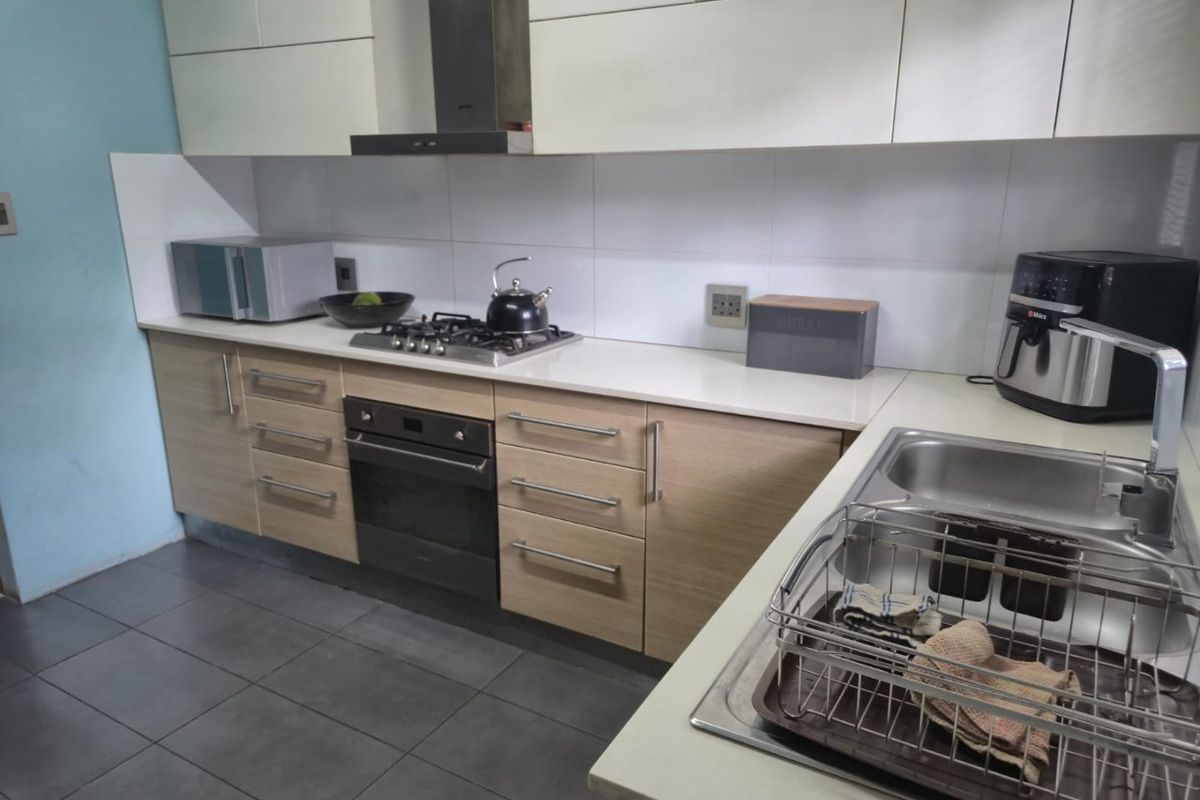 3 Bedroom house for sale in Yellow Wood Park R1,400,000 - Photo 4