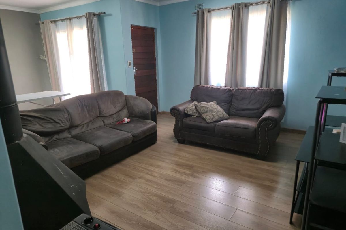 3 Bedroom house for sale in Yellow Wood Park R1,400,000 - Photo 3