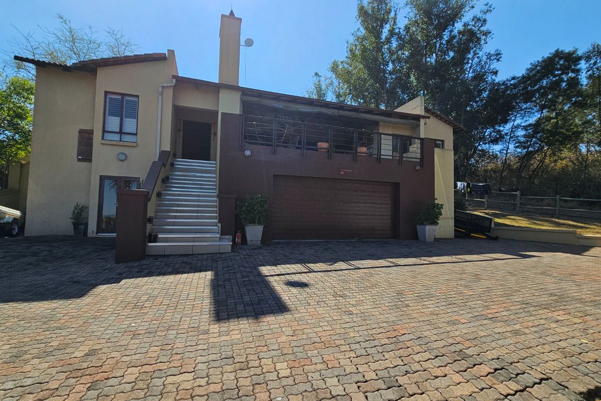 Dream Family Home, Security Wildlife Estate  - Photo 3