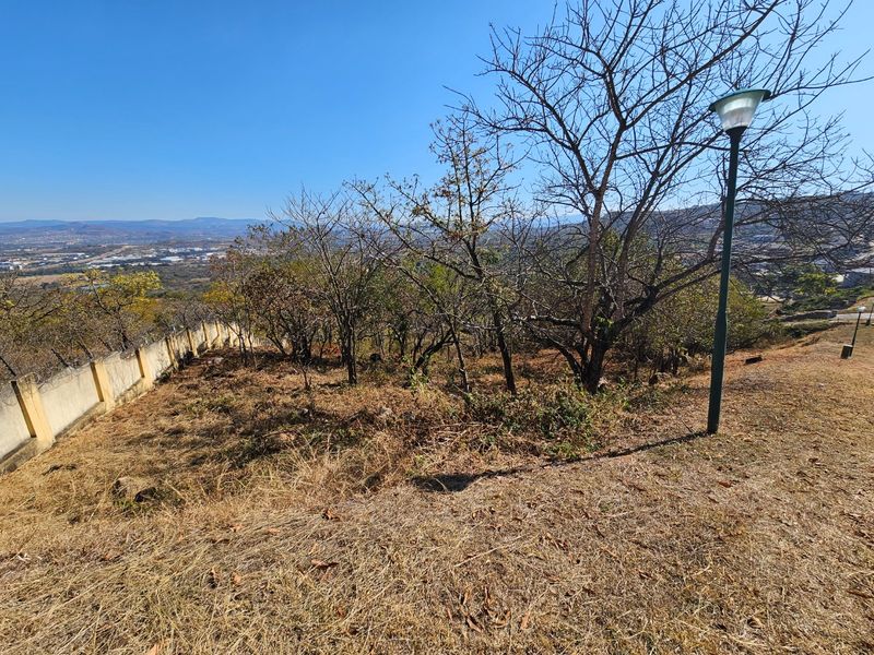 Large Stand, Spectacular Views, Security Estate  - Photo 3