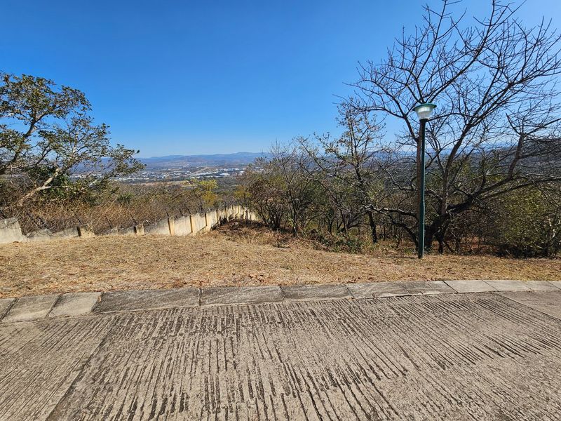 Large Stand, Spectacular Views, Security Estate  - Photo 5