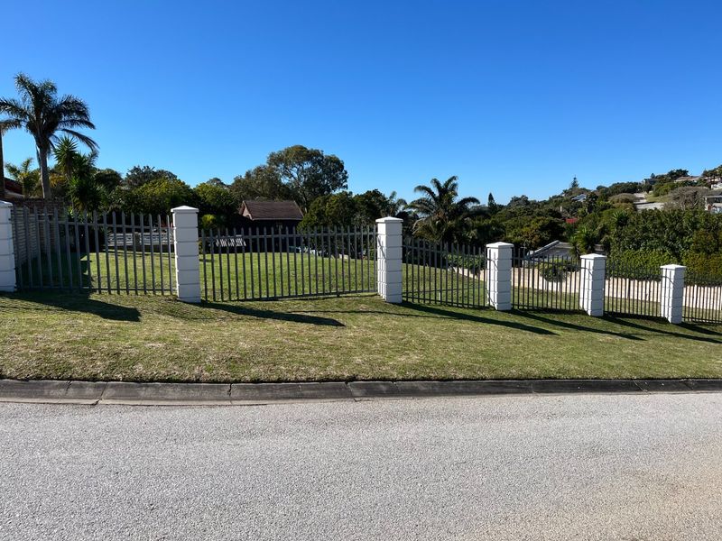 Neat, grassed and walled plot in upmarket suburb - Photo 4