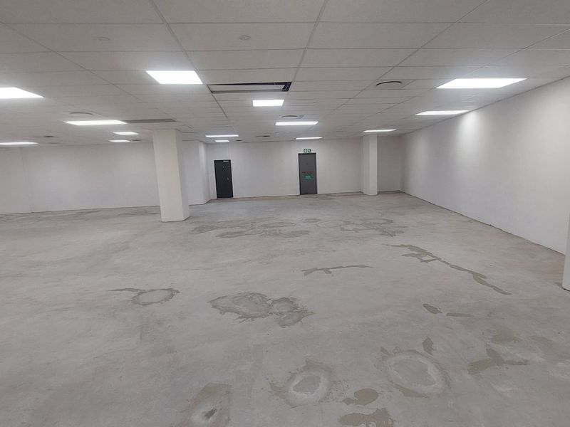 Commercial property for rent in Musgrave - Photo 6