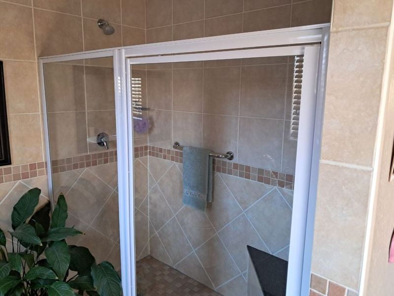 Cozy Family Home with Modern Comforts - Photo 3