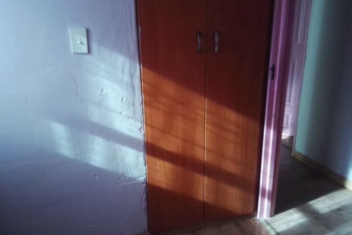 Motherwell house in Nu 7 R680,000 - Photo 5