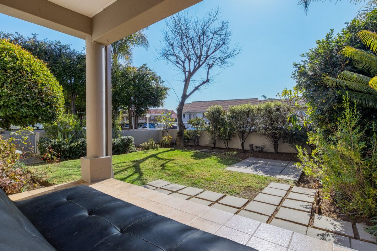 3 Bedroom 2 Bathroom Garden Unit for Sale in Eden Park - Photo 4