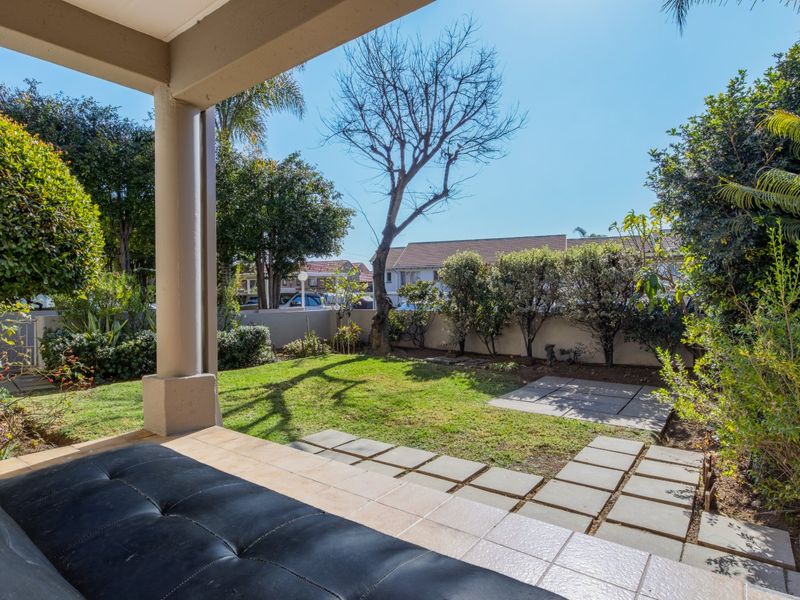 3 Bedroom 2 Bathroom Garden Unit for Sale in Eden Park - Photo 4