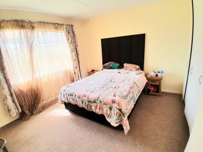 Two beds  One bath ground floor apartment for sale in Vorna Village - Photo 8