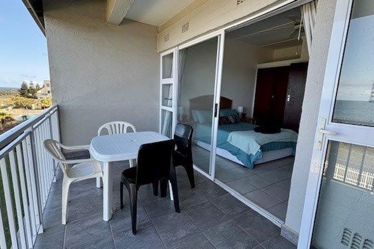 Seaside Comfort – Your Easy Coastal Getaway - Photo 4