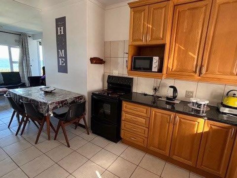 Seaside Comfort – Your Easy Coastal Getaway - Photo 10