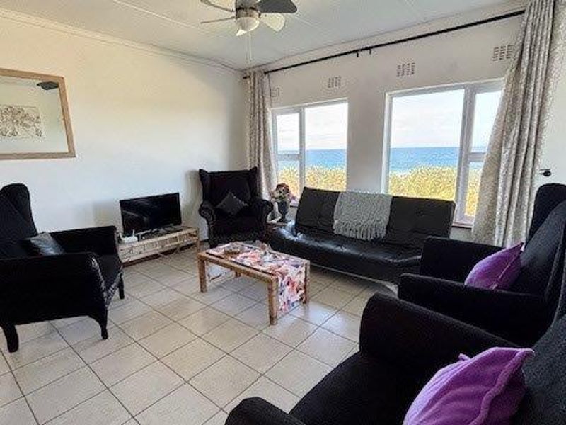 Seaside Comfort – Your Easy Coastal Getaway - Photo 8