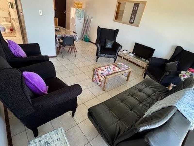 Seaside Comfort – Your Easy Coastal Getaway - Photo 6