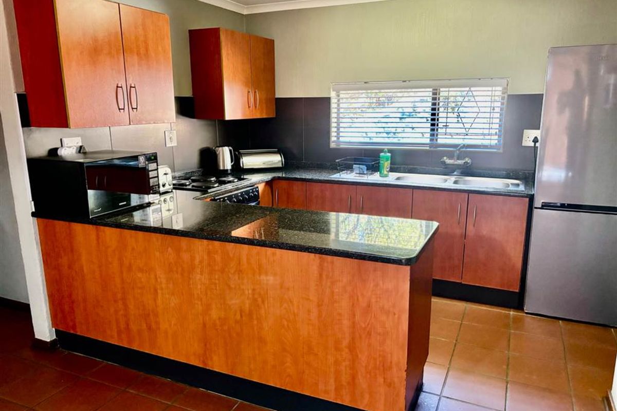 Own a Slice of Tranquillity in the Drakensberg KwaZulu Natal  - Photo 4