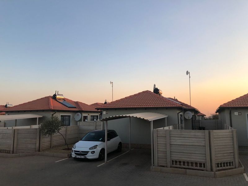 Two bedroom for sale at alliance - Photo 3