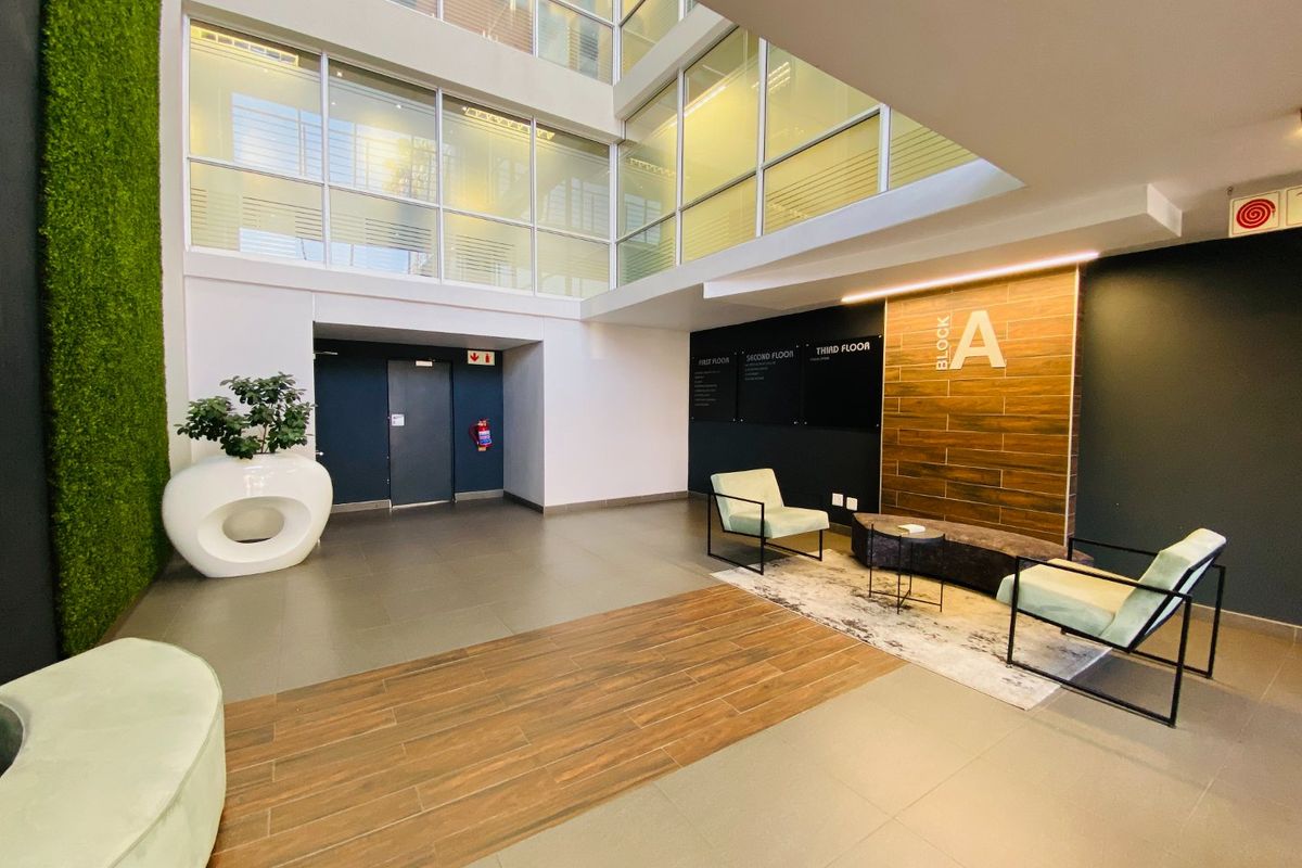 A-Grade Office Space To Let In Cresta - Photo 4