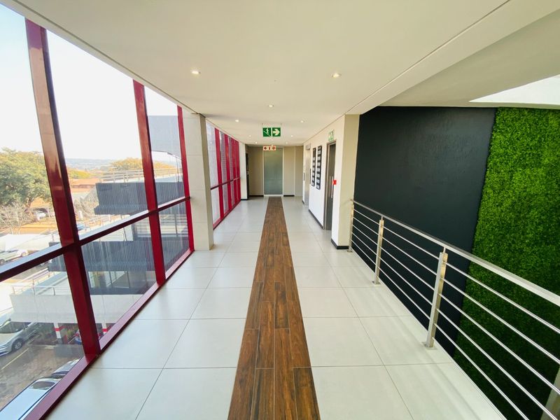 A-Grade Office Space To Let In Cresta - Photo 5