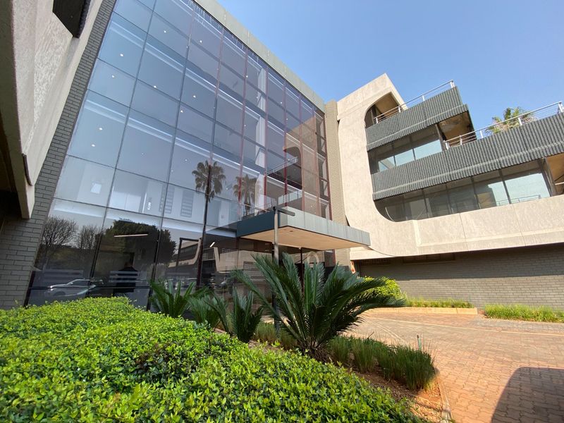 A-Grade Office Space To Let In Cresta - Photo 1
