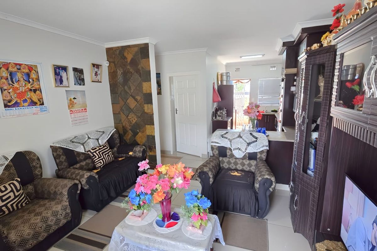 Secure and Spacious: Ground-Floor Apartment in Warrenton - Photo 4