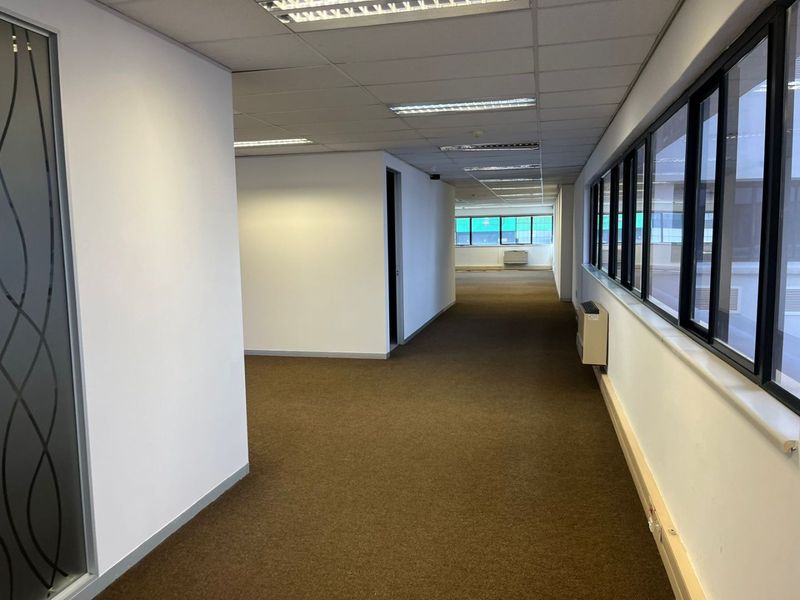 0 Bed Commercial in Sandton Central for Rent - Photo 10